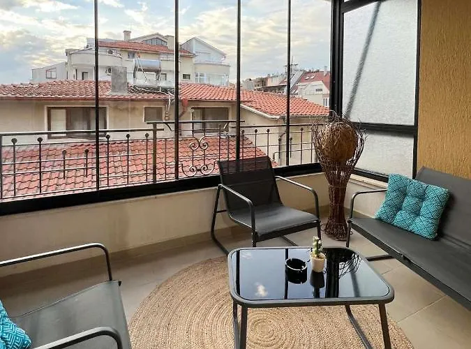 Sos Comfort 2 Lazur Апартаменты *