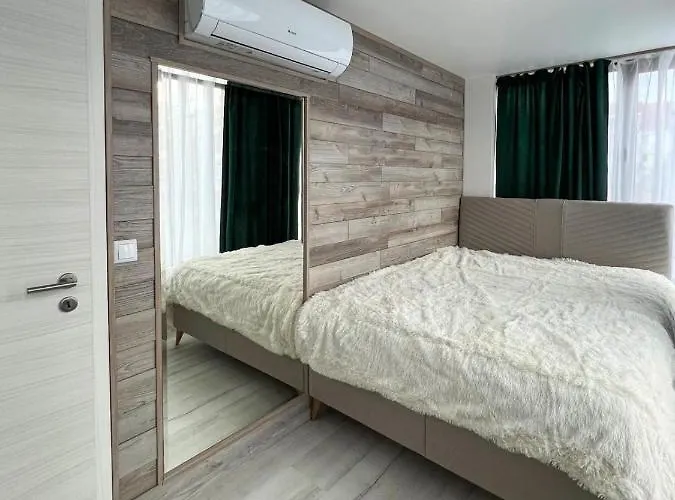 Апартаменты Sos Comfort 2 Lazur